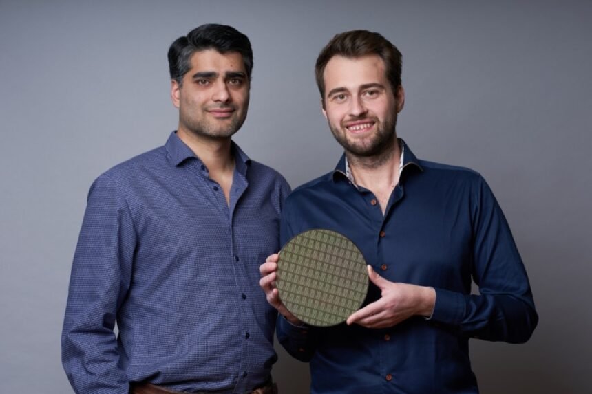 Semron raises .9M for AI chips with 3D packaging