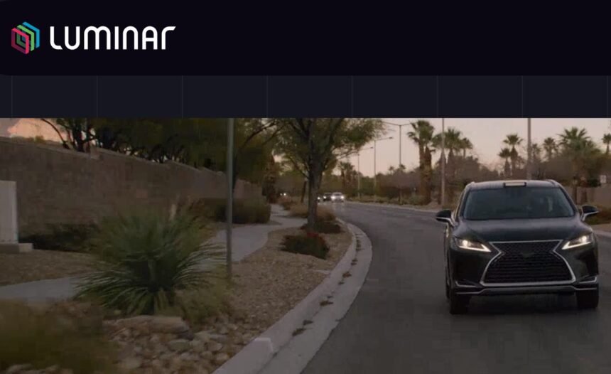 Luminar teams with Mercedes-Benz and debuts automated emergency steering