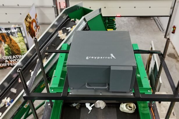 UK AI startup Greyparrot bags strategic tie-up with recycling giant Bollegraaf